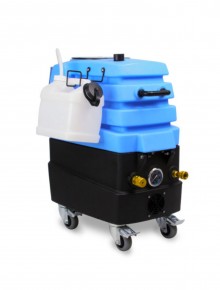 7304 Water Hog™ Pressure Sprayer